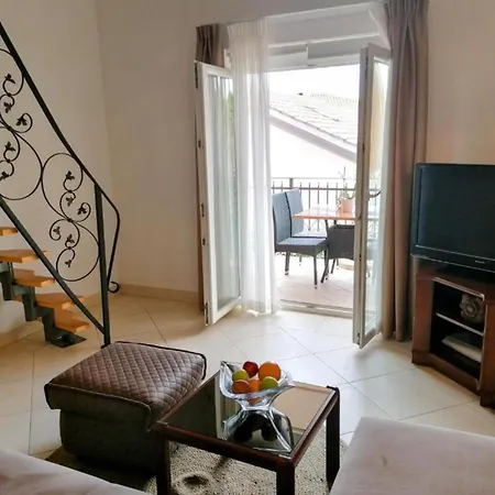 Marid Apartment *