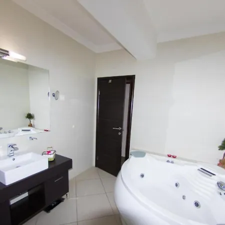 Marid 公寓 奥帕提亚