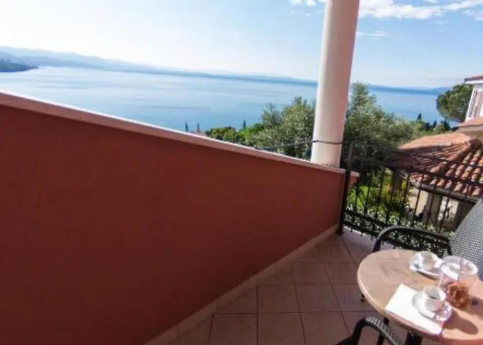 Marid オパティヤ